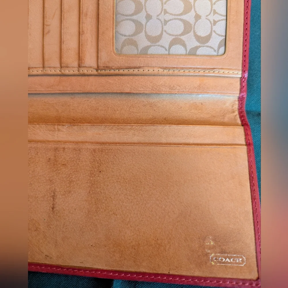 Women's  Coach Red Leather Wallet - Picture 5 of 5